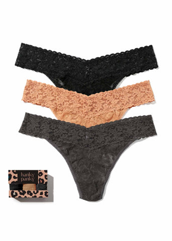 Signature Lace® Original Rise Thong 3-Pack Black, Sun Tan, Granite - Flat Lay with Gift Box | Hanky Panky