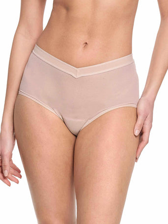 Chai Mesh V-High Rise Boyshort Panty - Front View On Model | Hanky Panky