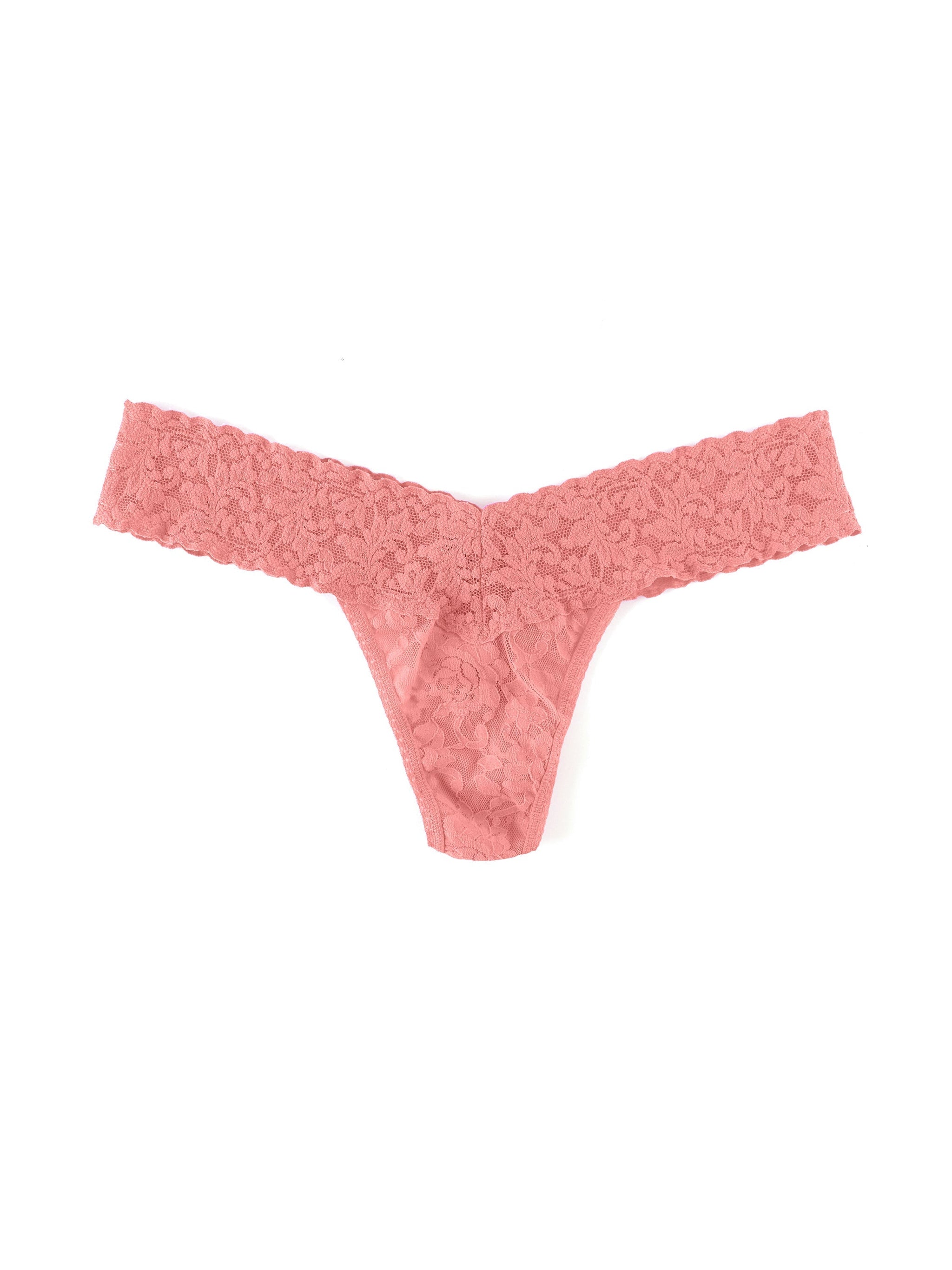 Signature Lace Low Rise Thong Ballet Pink