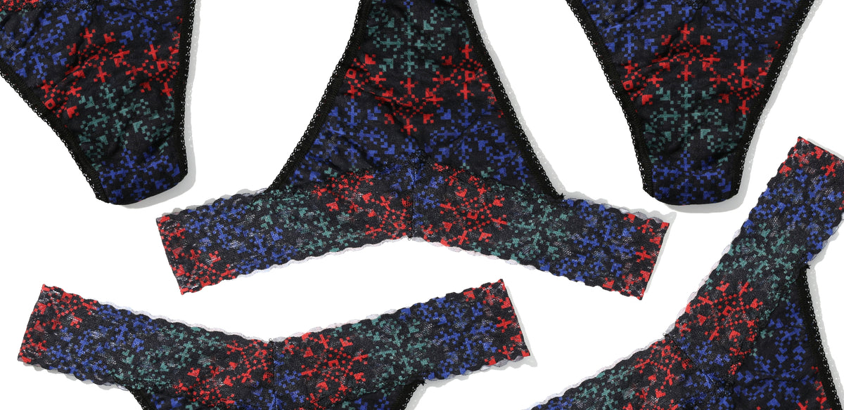 The Best Red and Green Lingerie Sets for a Festive Look