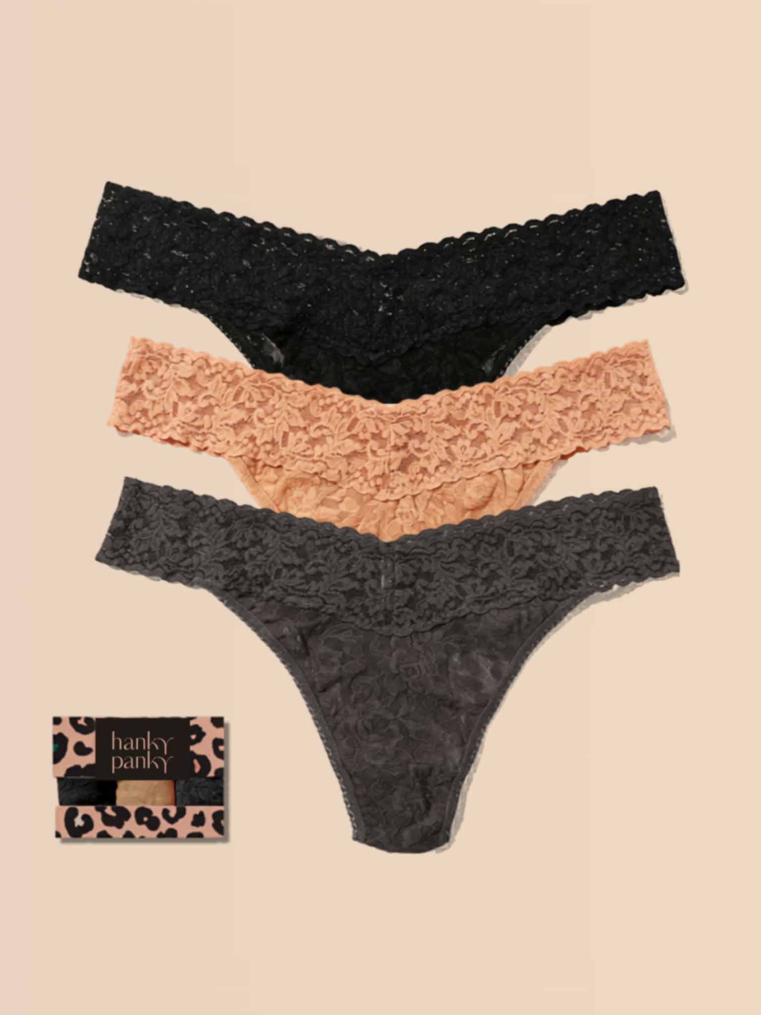 Signature Lace® Thong 3-Pack in Black, Sun Tan & Granite - Flat Lay with Leopard Gift Box | Hanky Panky