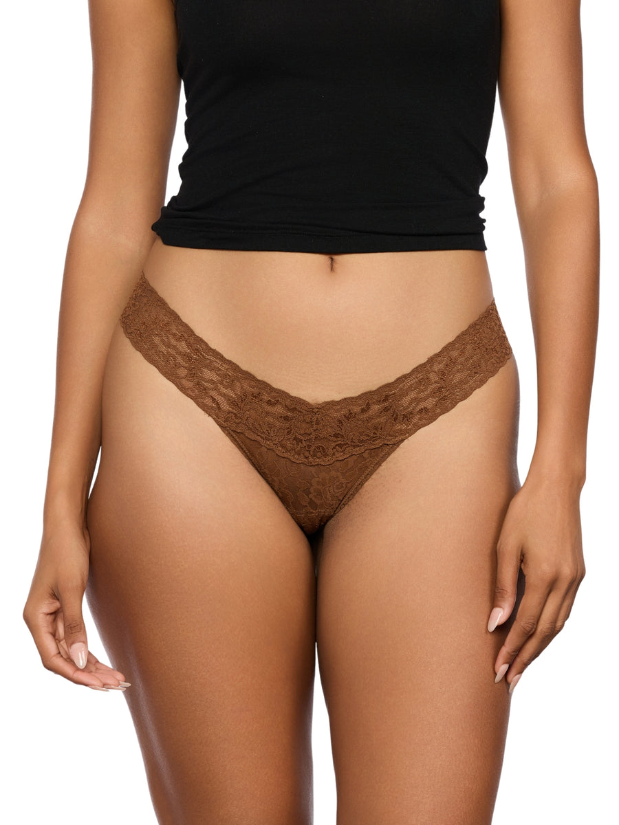 Signature Lace® Low Rise Thong Macchiato Brown