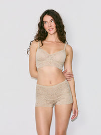 Model full body in V-Neck Retro Lace Bralette Chai