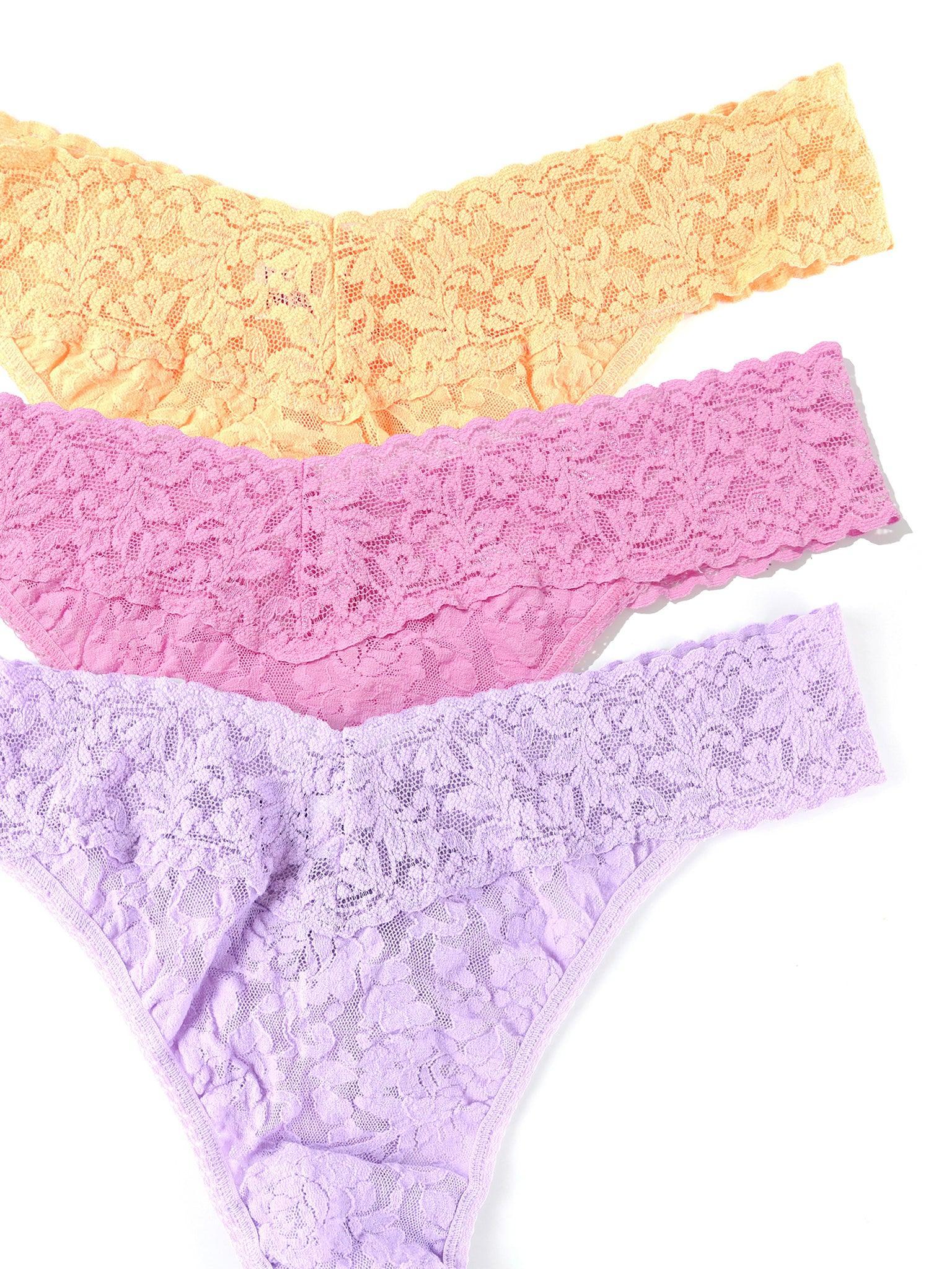 3 Pack Signature Lace® Original Rise Thongs In Pink Printed Box Sale