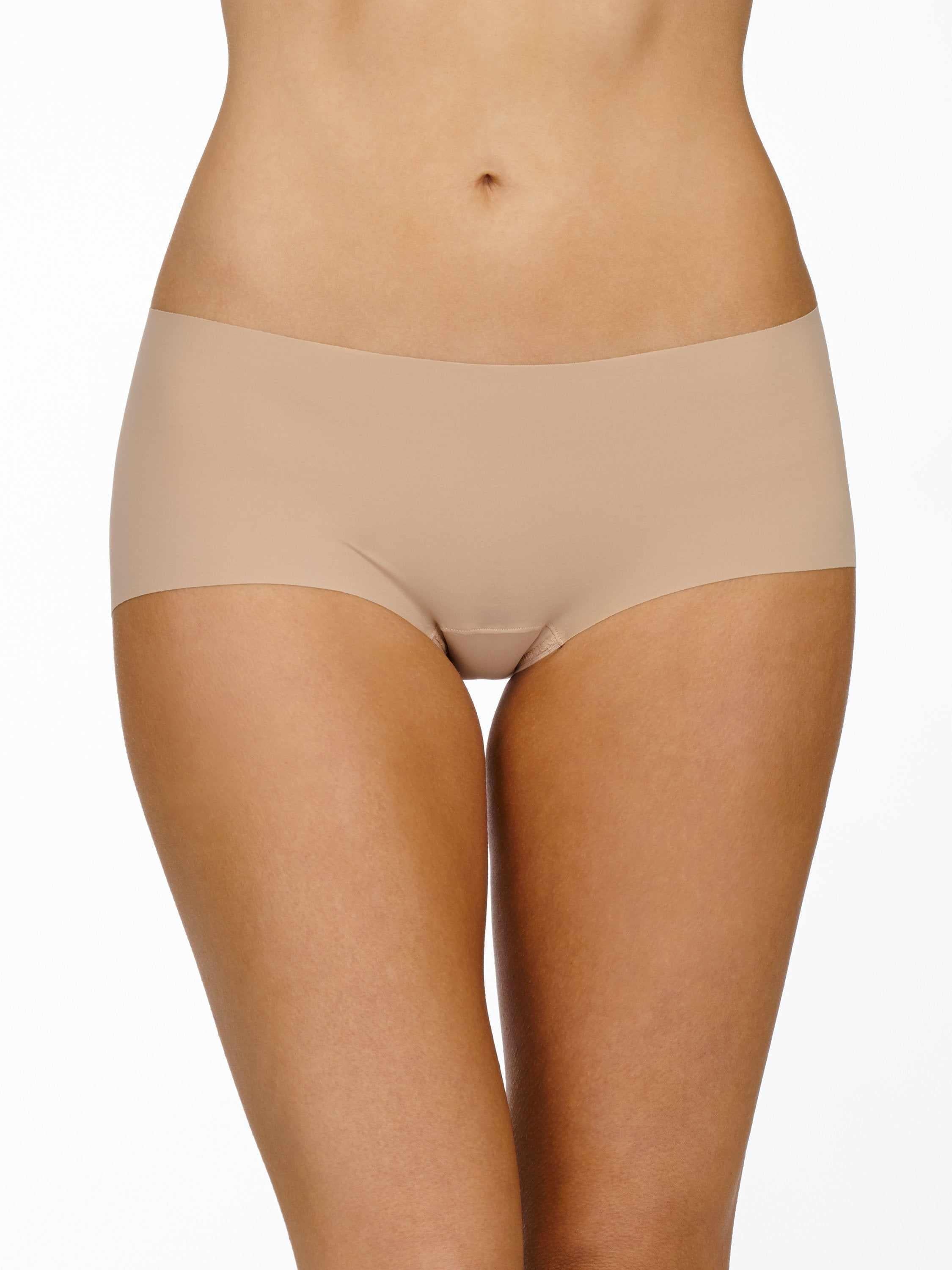 Taupe BreatheSoft™ Boyshort - Front On Model, Seamless No-VPL Microfiber Boyshort | Hanky Panky