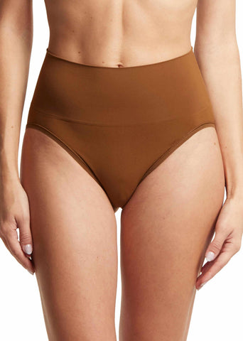 HANKY PANKY BODY™ French Brief Macchiato Brown - Front View, High-Rise Smoothing Panty On Model | Hanky Panky