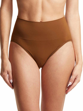 HANKY PANKY BODY™ French Brief Macchiato Brown - Front View, High-Rise Smoothing Panty On Model | Hanky Panky