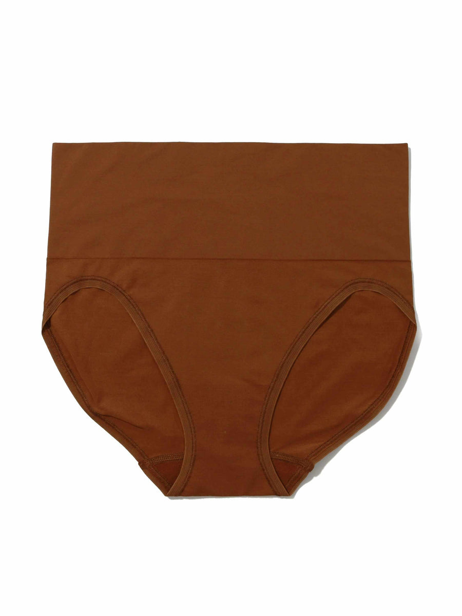 HANKY PANKY BODY™ French Brief Macchiato Brown - Flat Lay, High-Waisted Smoothing Brief Detail | Hanky Panky