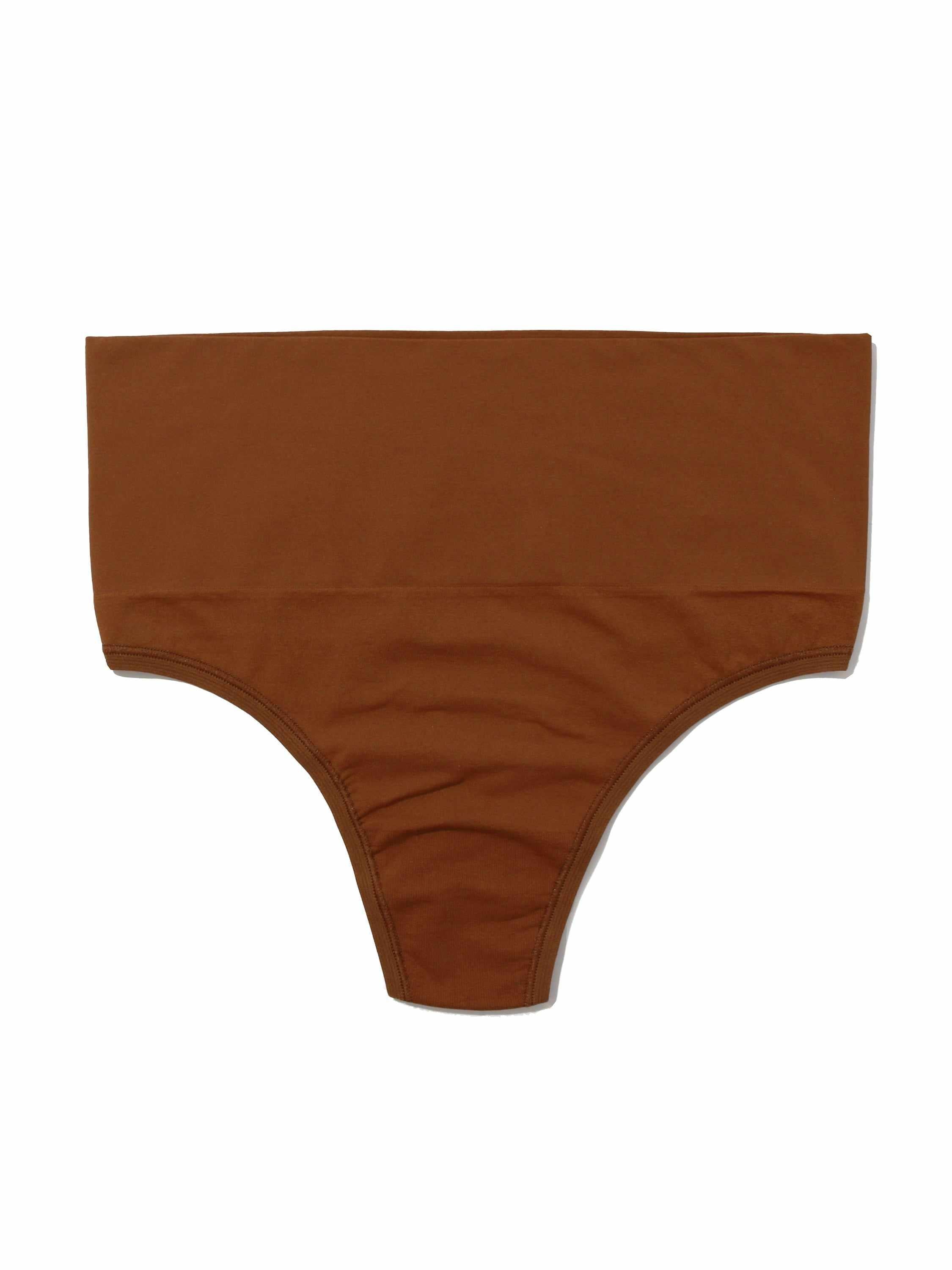Macchiato Brown HANKY PANKY BODY™ Seamless Midrise Thong - Flat Lay Front | Hanky Panky