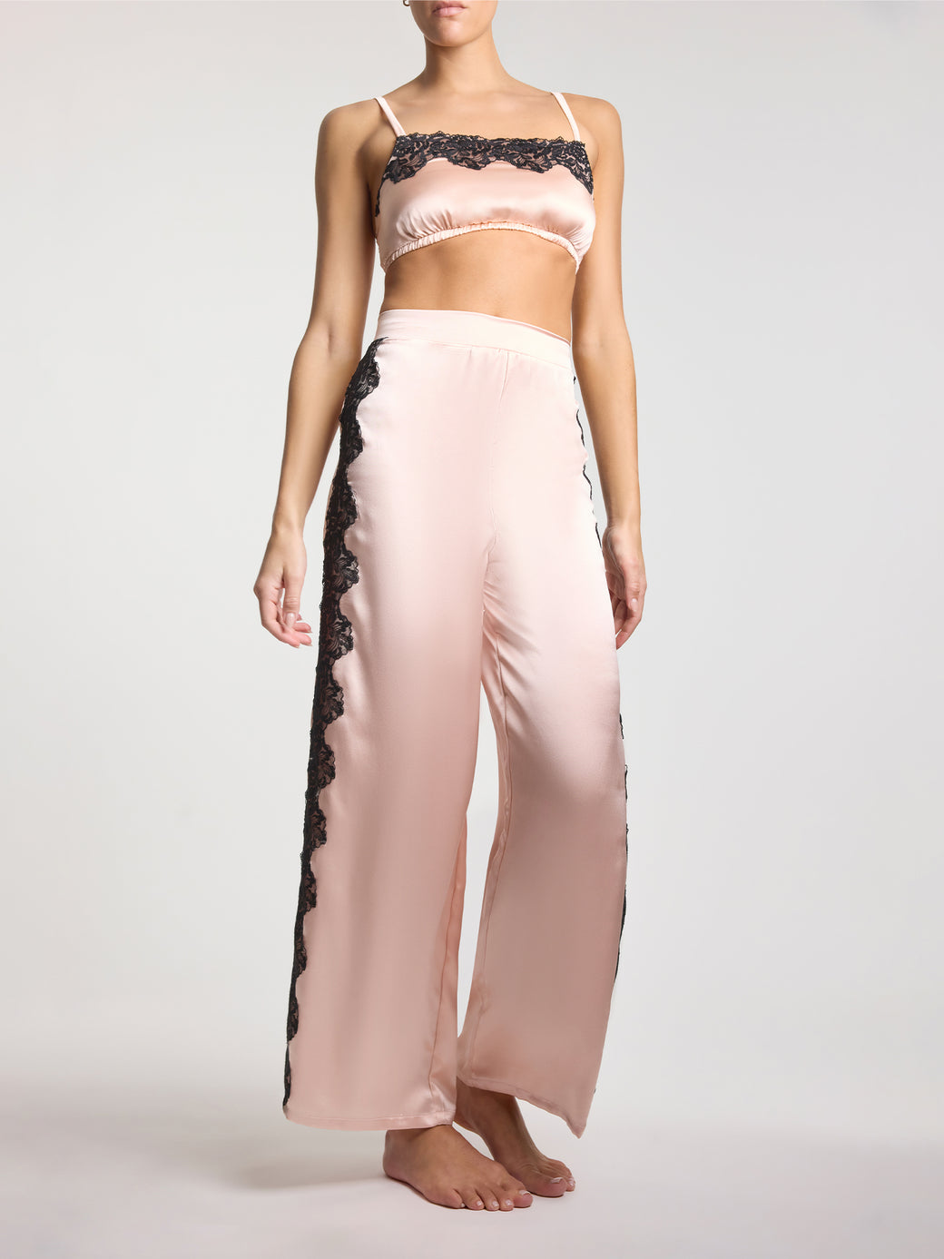 Lexi Wood X Hanky Panky Victoria Silk Bralette Blush/Black Sale