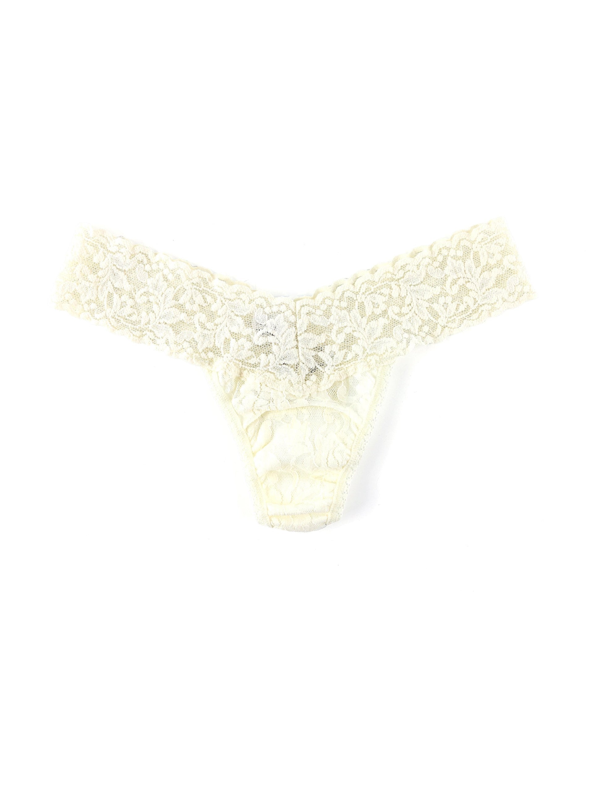 Petite Size Signature Lace Low Rise Thong Ivory | Hanky Panky