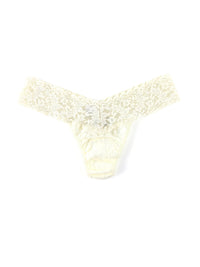 Petite Size Signature Lace Low Rise Thong Ivory