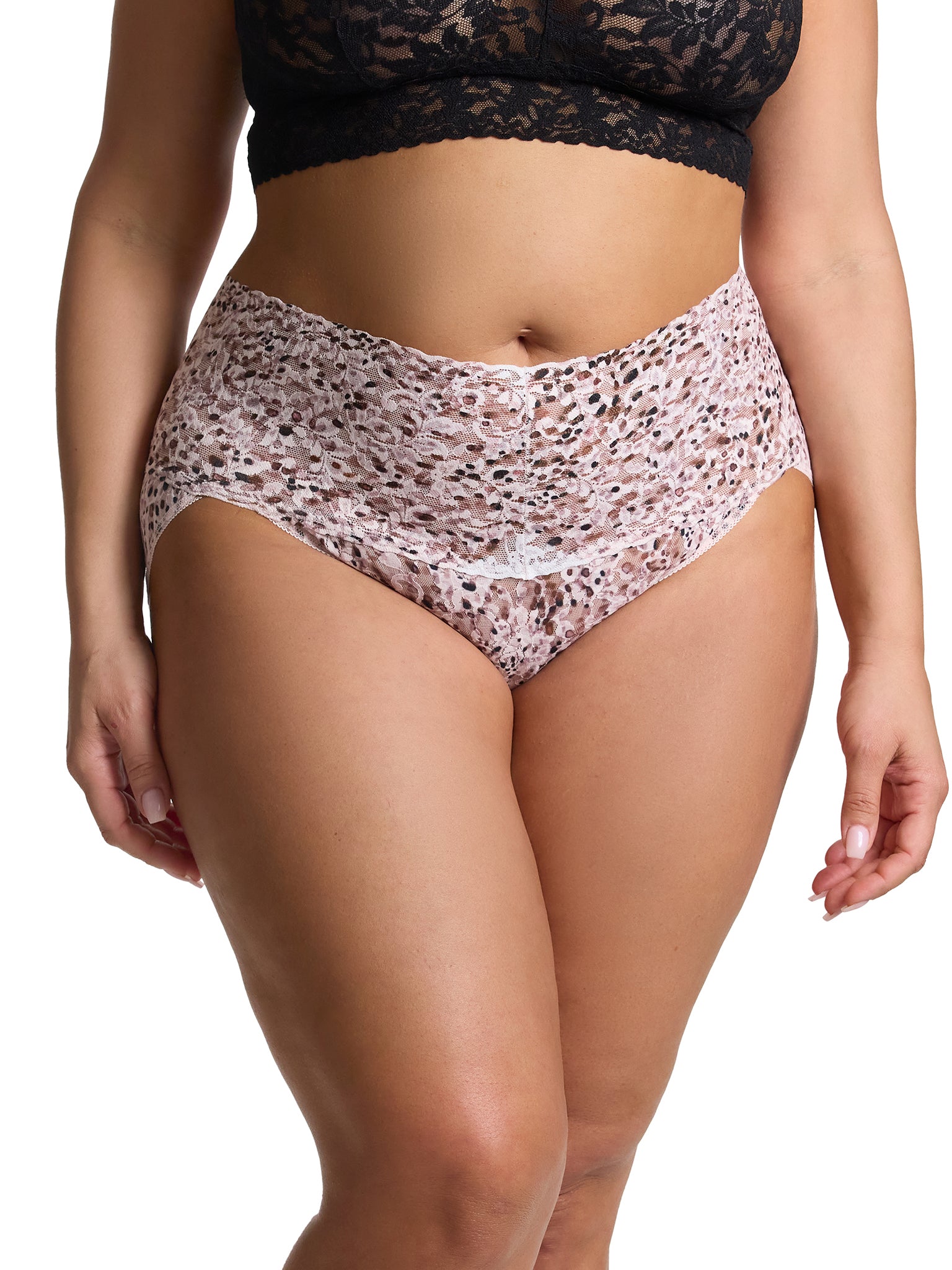 Plus Size Printed Retro Lace V-Kini Unconventional White