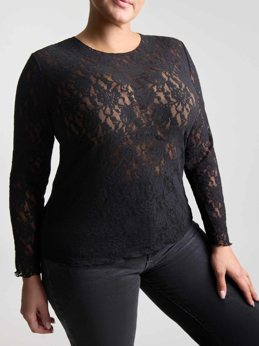 Plus Size Black Lace Long Sleeve Top - On Model Front View Styled with Dark Jeans | Hanky Panky