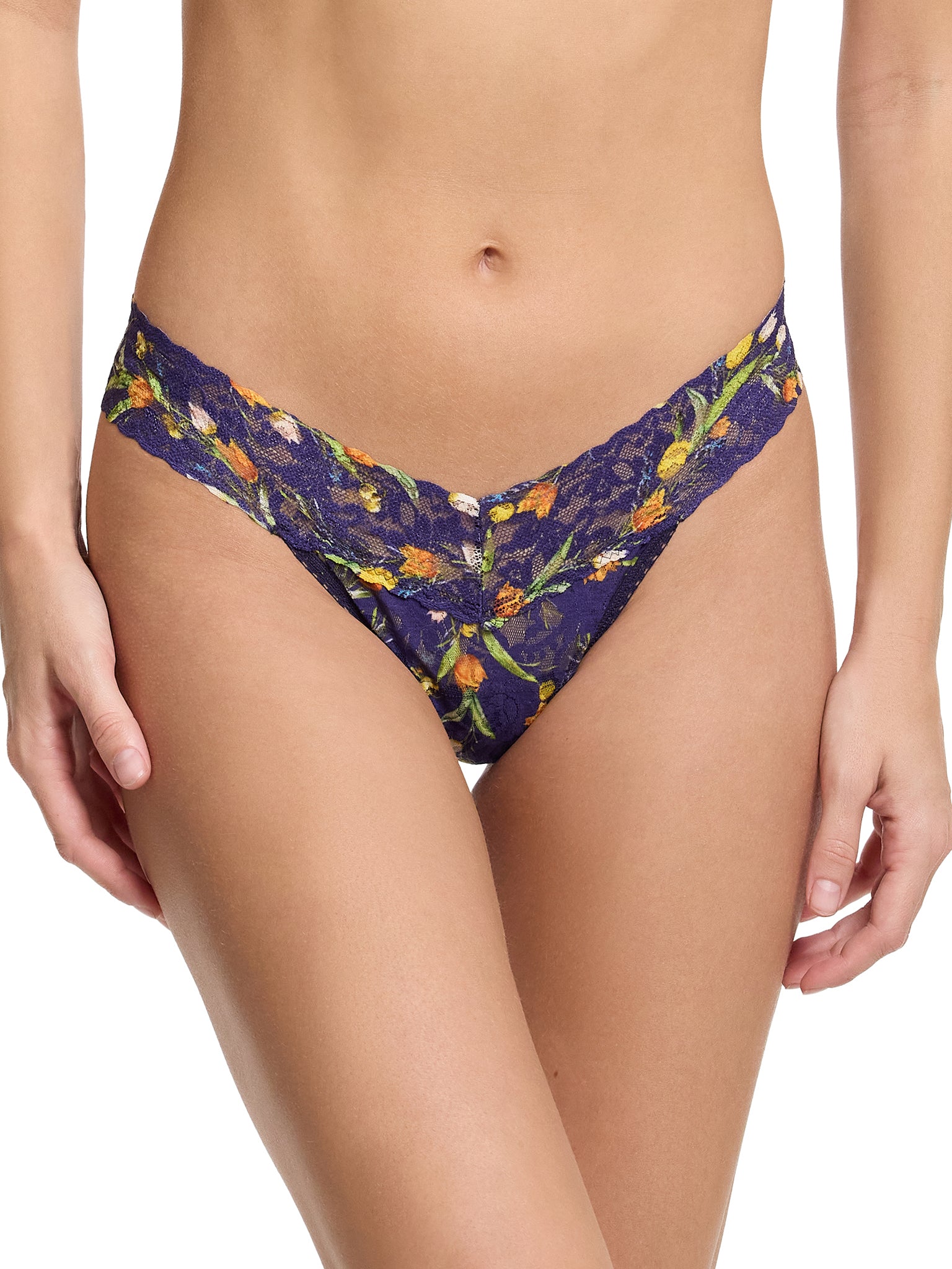 Printed Signature Lace® Low Rise Thong Central Park Sale