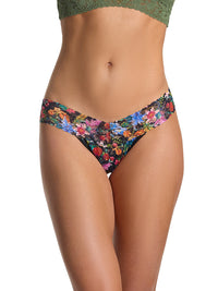 Printed Signature Lace® Low Rise Thong Hypnotic Black Friday Sale