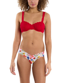 Printed Signature Lace® Low Rise Thong Meadow Mix White  Black Friday Sale