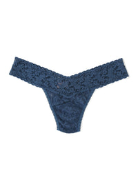 Signature Lace Low Rise Thong Deep Waters Blue