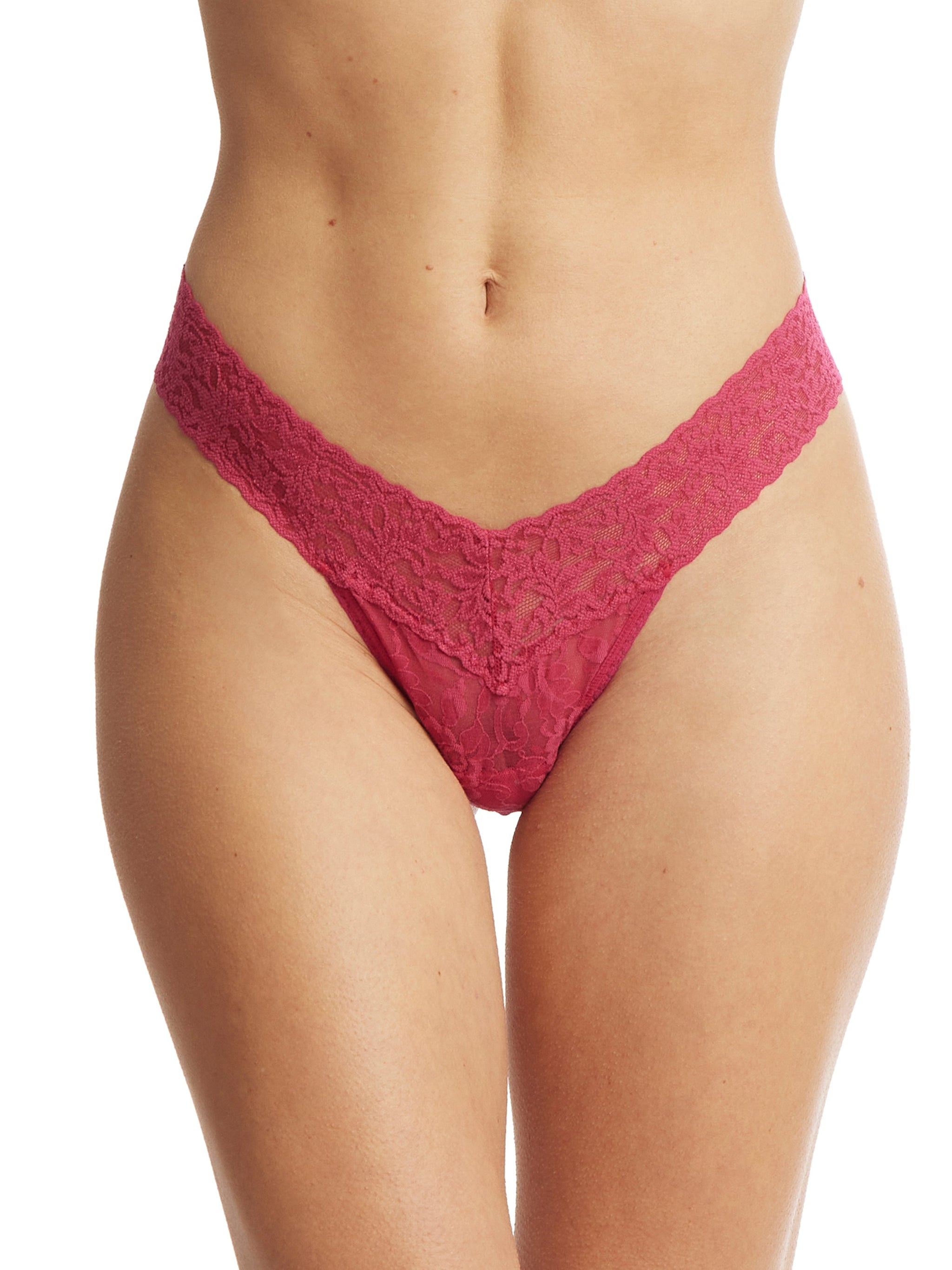 Signature Lace Low Rise Thong Evening Pour Red