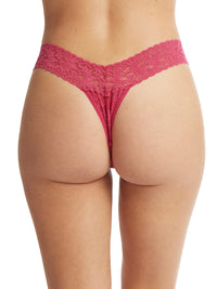 Signature Lace Low Rise Thong Evening Pour Red