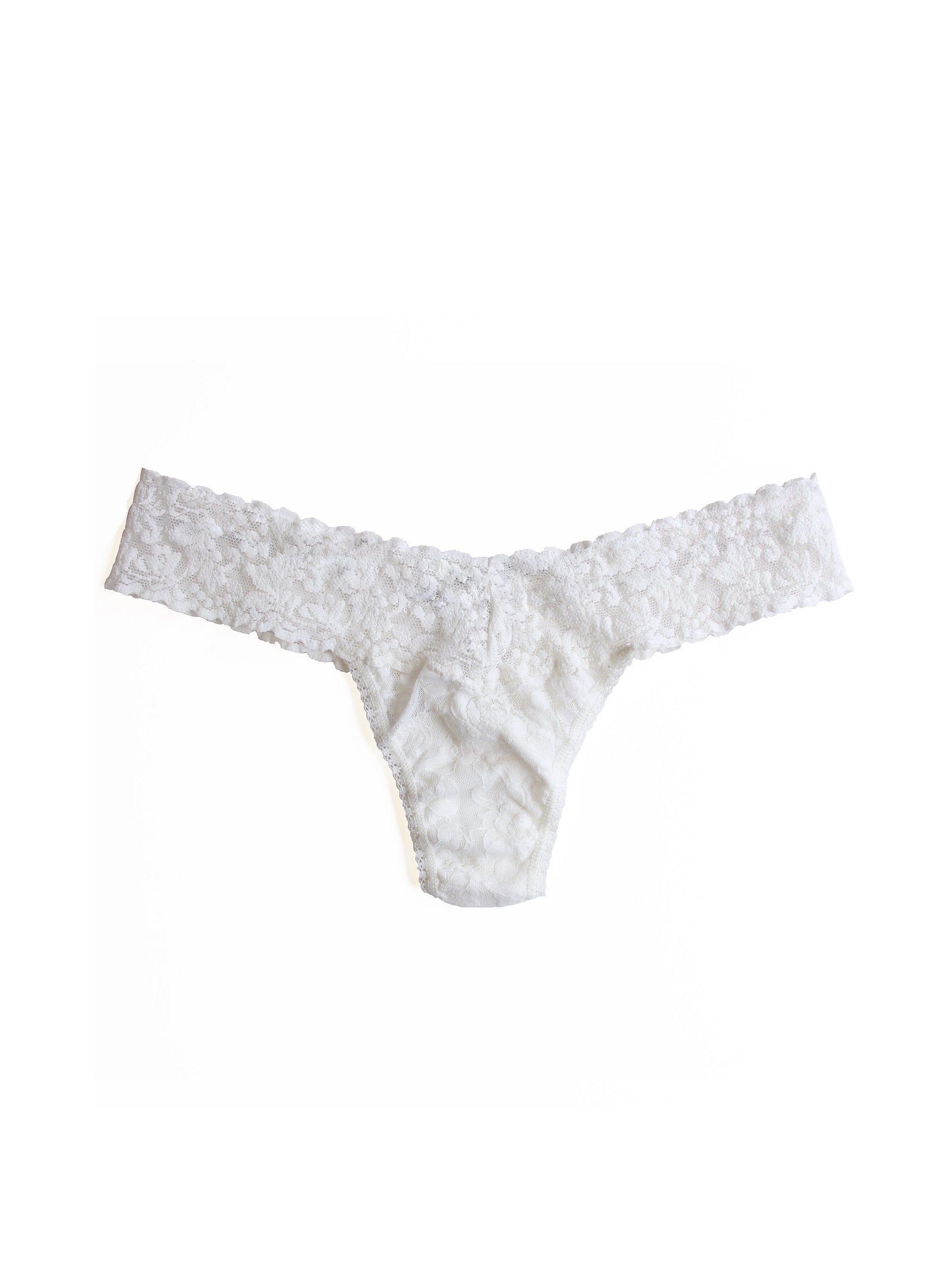 Signature Lace Low Rise Thong Marshmallow