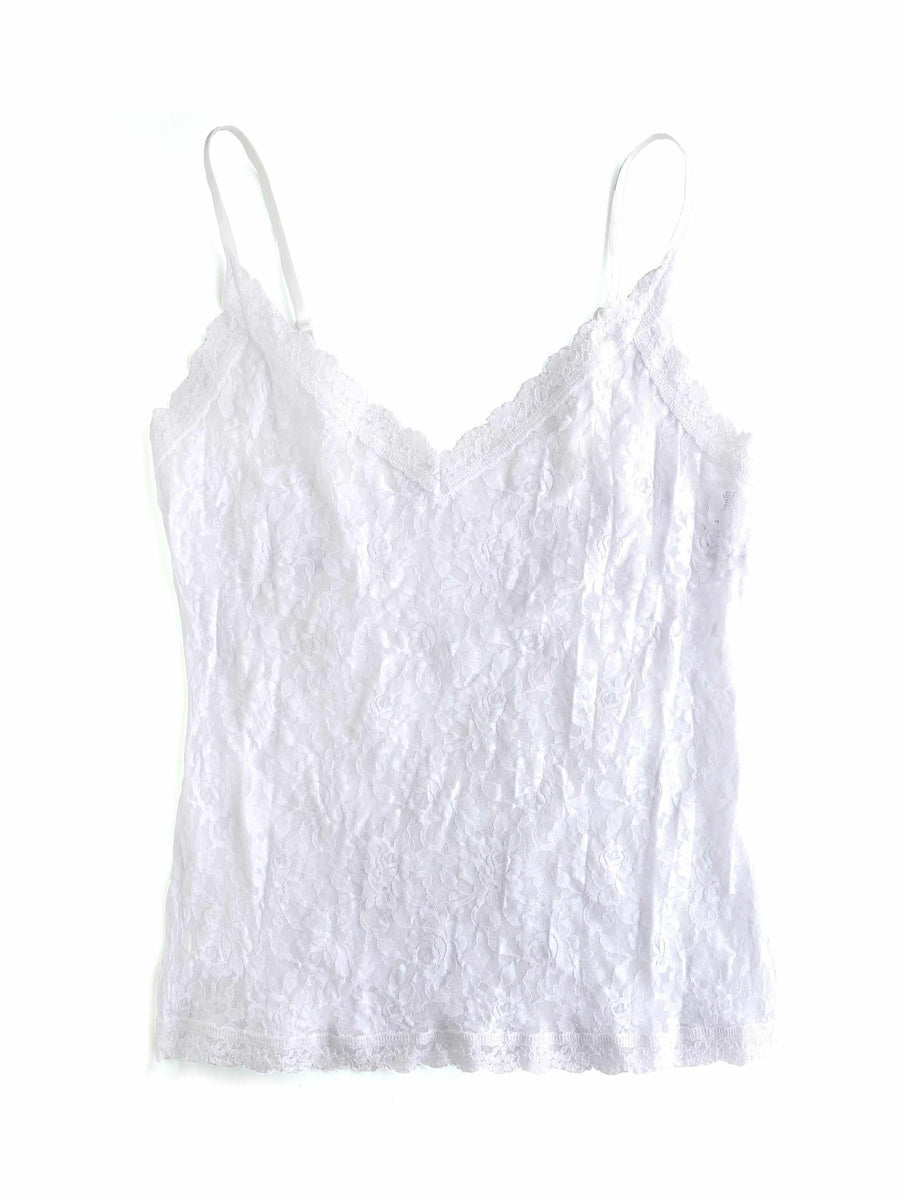 Signature Lace® V-Front Cami White - Flat Lay, V-Neckline and Scalloped Lace Detail | Hanky Panky