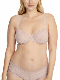 Signature Lace® Balconette Bra Chai Sale