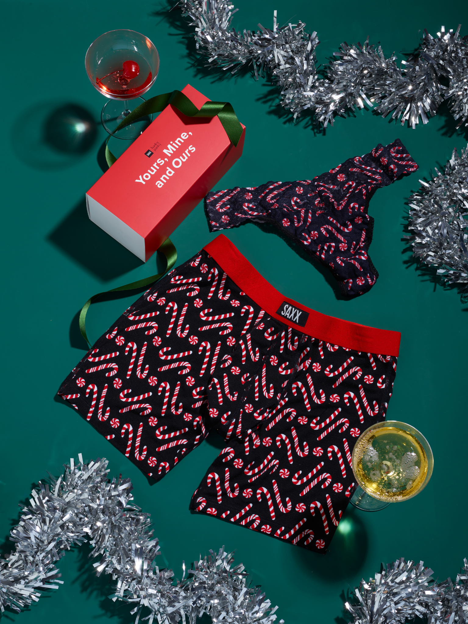 Signature Lace® Low Rise Thong And Saxx Super Soft Vibe Boxer Brief Sale