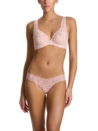 4911® Signature Lace® Low Rise Thong Blushing Rose - Black Friday Sale