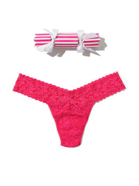 4911® Signature Lace® Low Rise Thong Holiday Cracker Morning Glory Pink