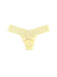 4911® Signature Lace® Low Rise Thong Shortcake Yellow