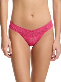 Signature Lace® Low Rise Thong Un-Beet-Able Pink