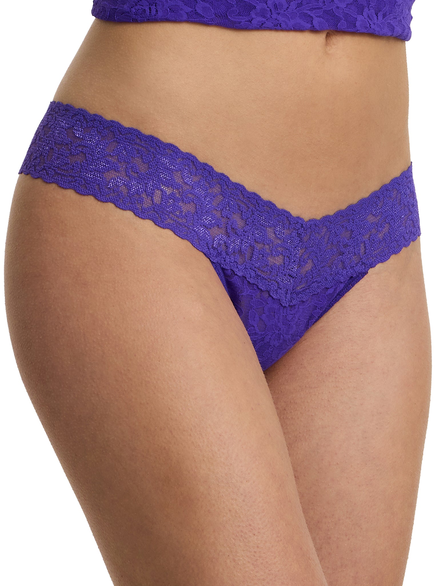 4911® Signature Lace® Low Rise Thong Verbena Purple