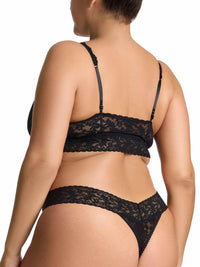 V-Neck Retro Lace Bralette Black