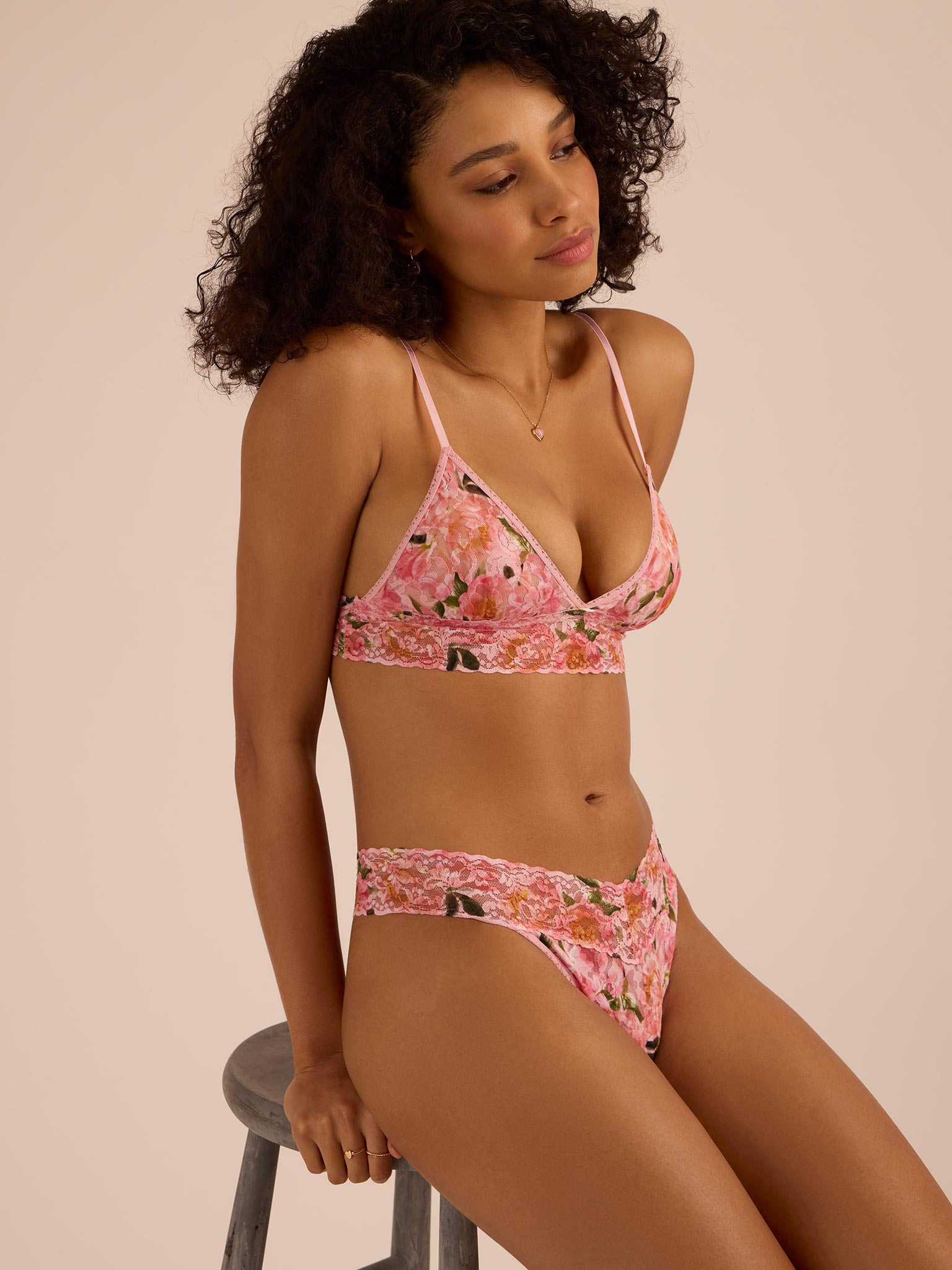 Printed Signature Lace® Original Rise Thong Dancing Petals Pink