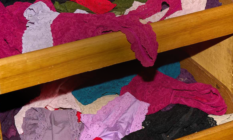 To celebrate national underwear day we are detailing the offer of buying 5 full-price pairs of underwear to get 20% off the total amount.